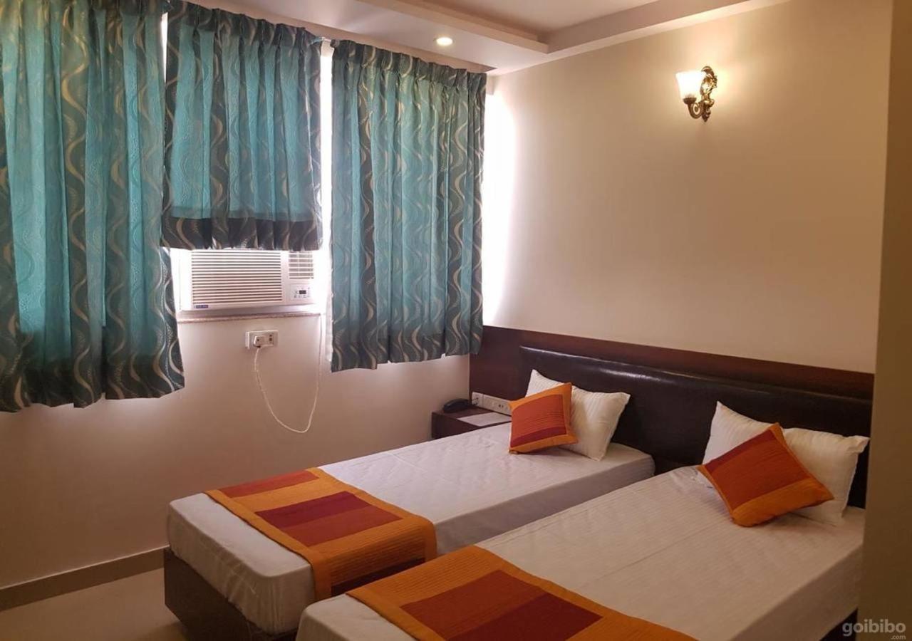 28 Keys Hotel
